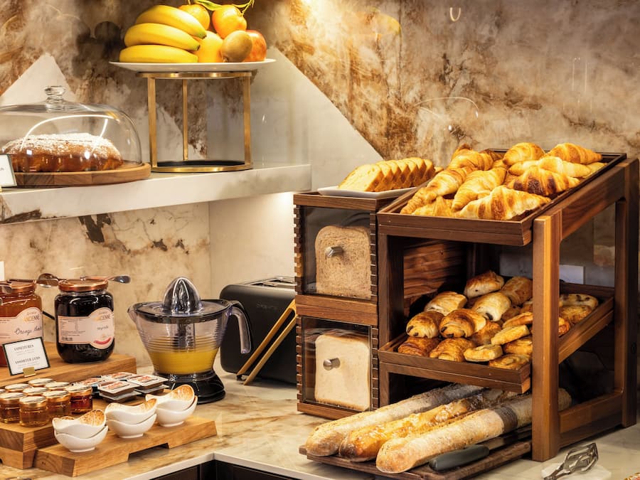 Daily buffet breakfast (EUR 20 per person)