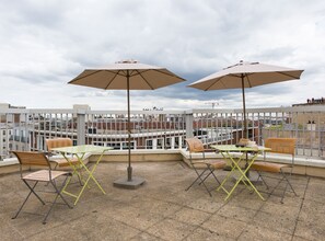 Rooftop terrace - Hôtel Le Richemont (Paris)