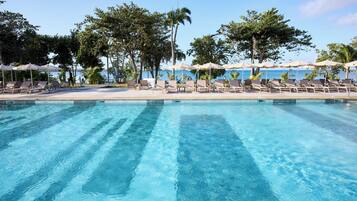 3 outdoor pools, pool umbrellas, sun loungers