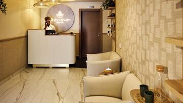Sauna, body treatments, aromatherapy, deep-tissue massages, body wraps