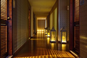 Hot tub, Turkish bath, body treatments, body wraps, body scrubs