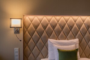 Minibar, in-room safe, individually furnished, desk