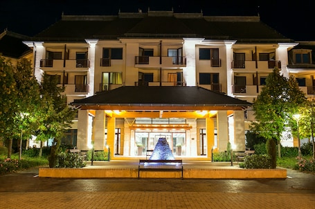 Front of property - evening/night