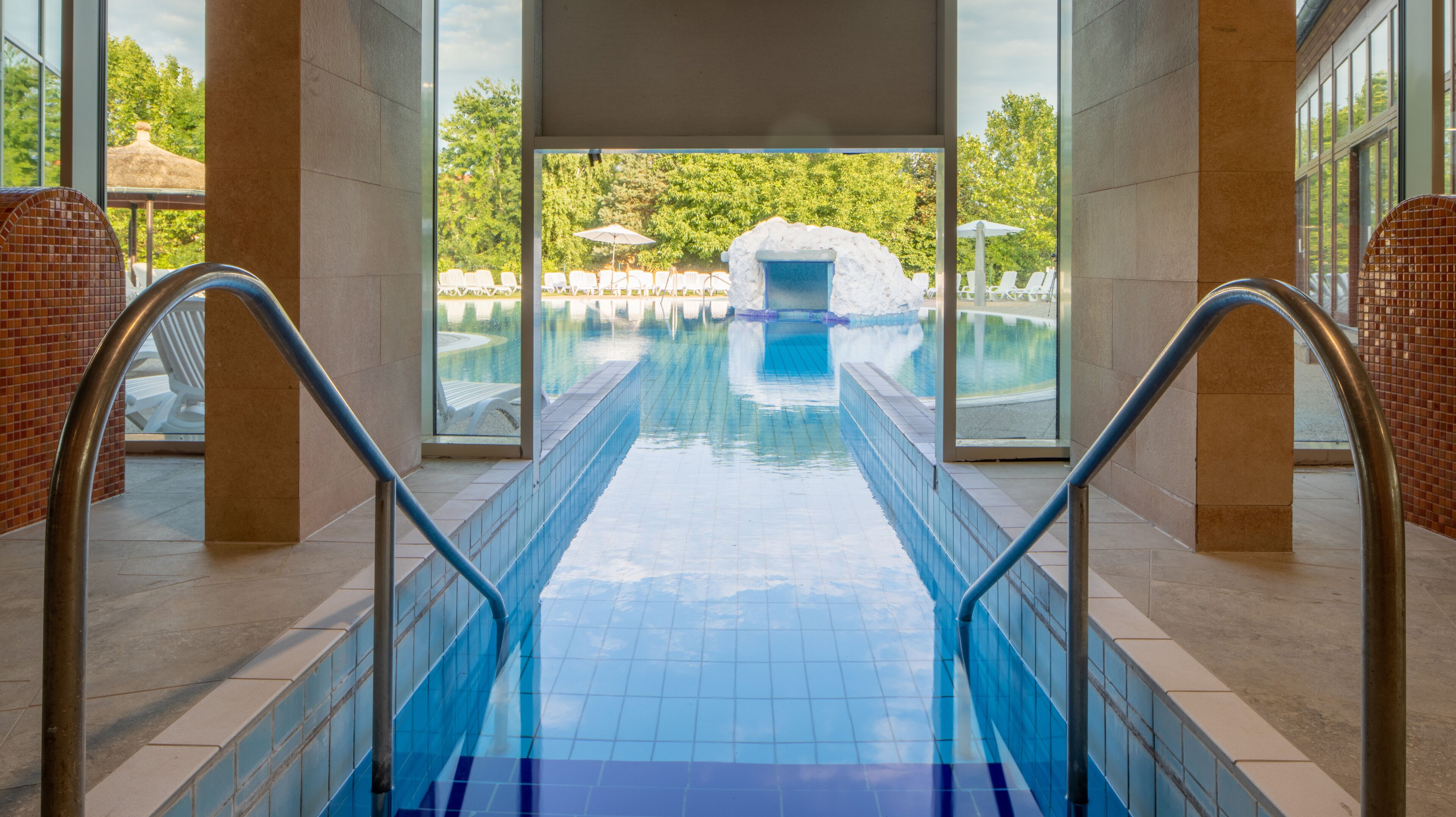 6 indoor pools, seasonal outdoor pool, pool umbrellas, pool loungers