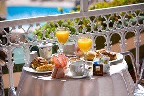 Ontbijtbuffet inbegrepen