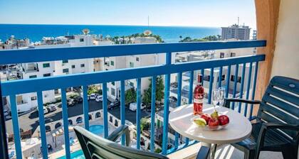 Navarria Hotel