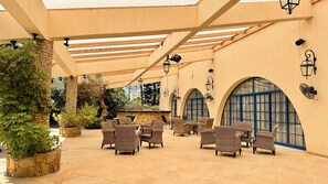 Terrace/patio - Navarria Hotel (Limassol)