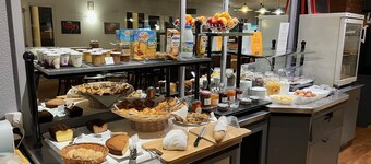 Logis Cottage Hotel Calais