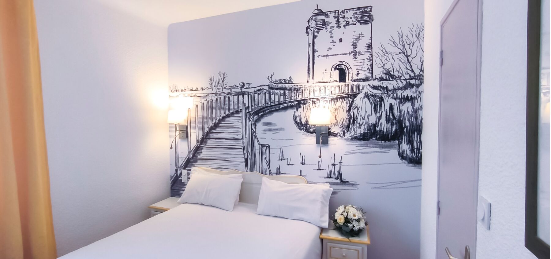 Standard Double Room | Individually furnished, desk, blackout drapes, soundproofing