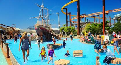 Daytona Inn And Suites