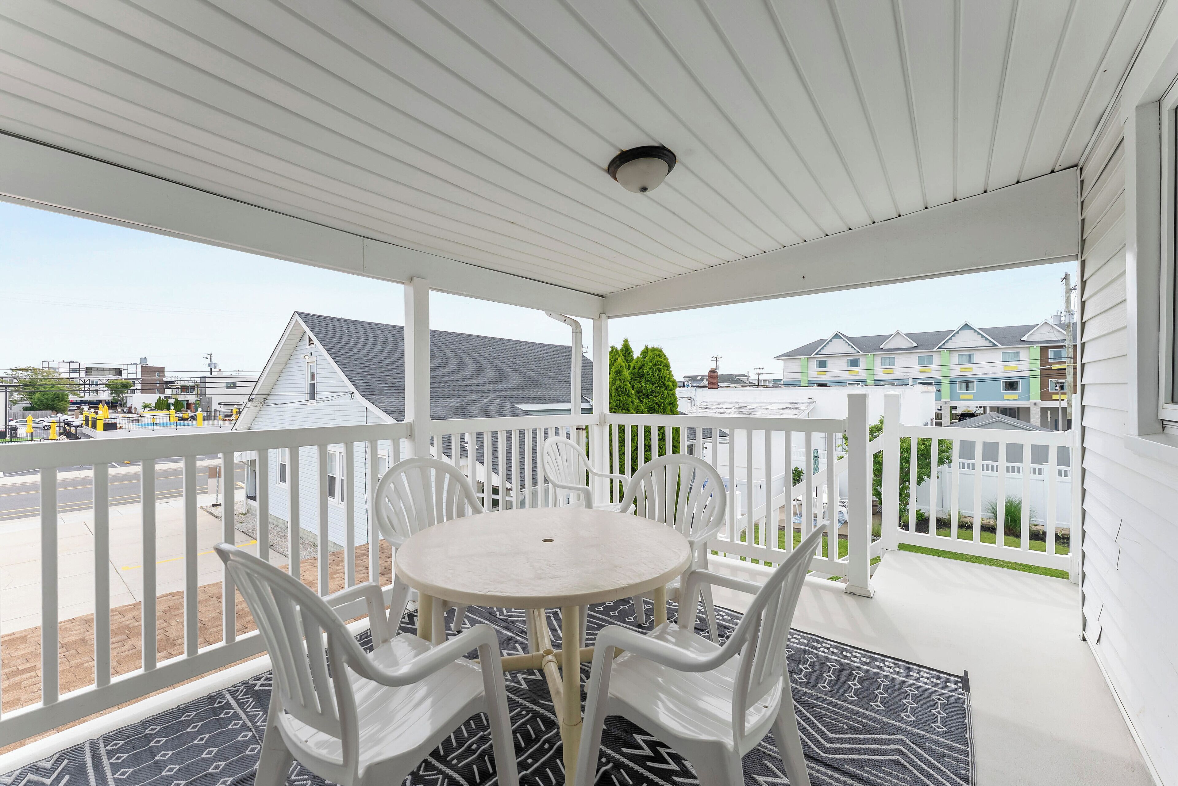 Family Apartment, 3 Bedrooms (Check-In Age 25) | Courtyard view