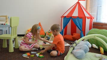 Children’s play area – indoor