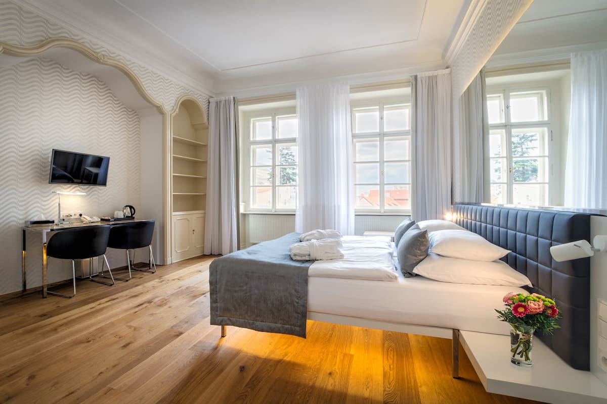 Hypoallergeen beddengoed, Select Comfort-bedden, een minibar