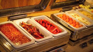 Desayuno estilo bufé