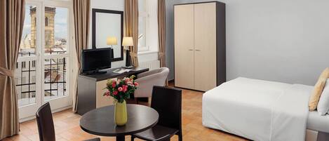 1 quarto, roupas de cama premium, frigobar, cofres nos quartos