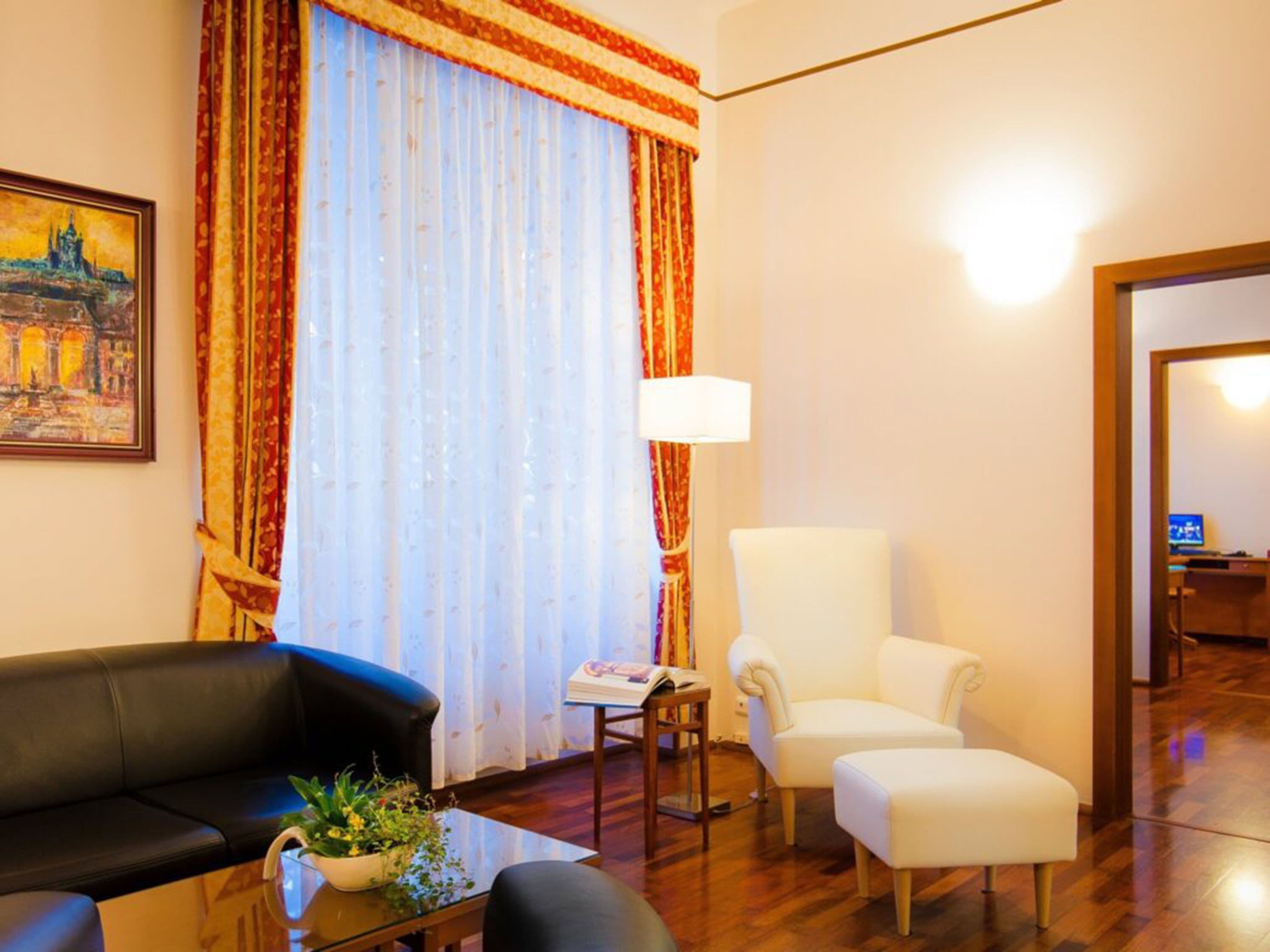 Foto - Cloister Inn Hotel