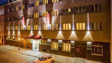 Front of property - evening/night