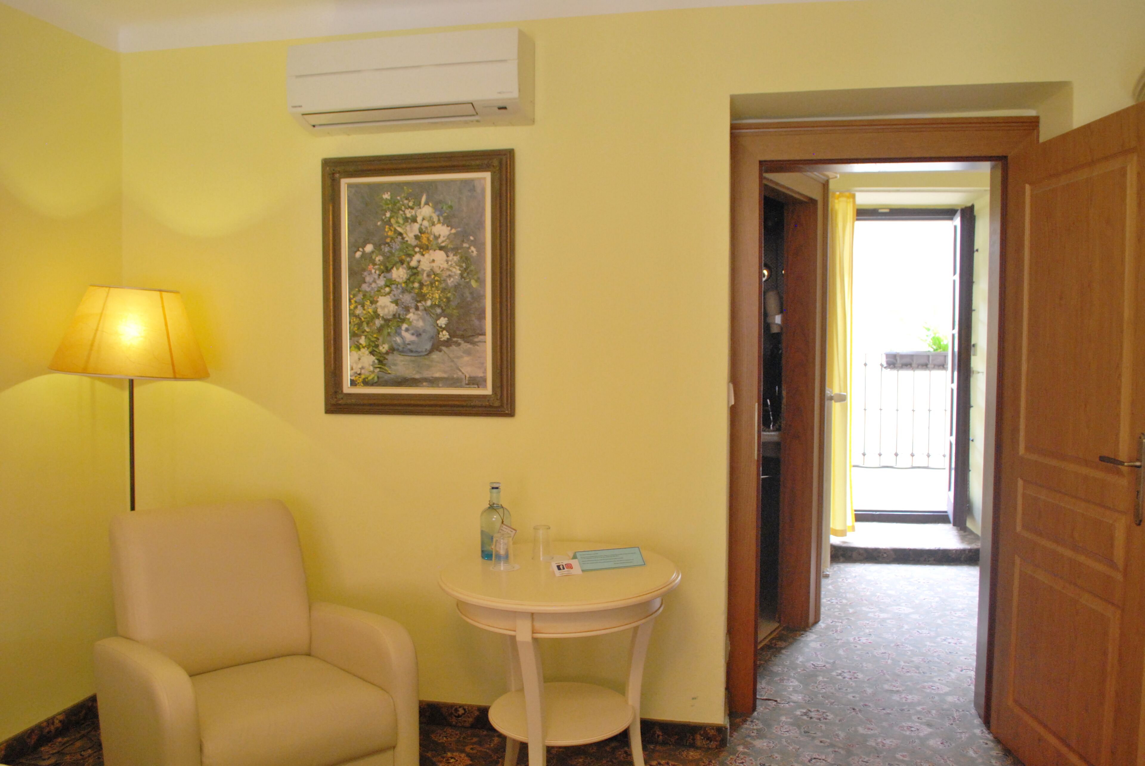 double or twin room, balcony | 1 bedroom, hypo-allergenic bedding, minibar, in-room safe