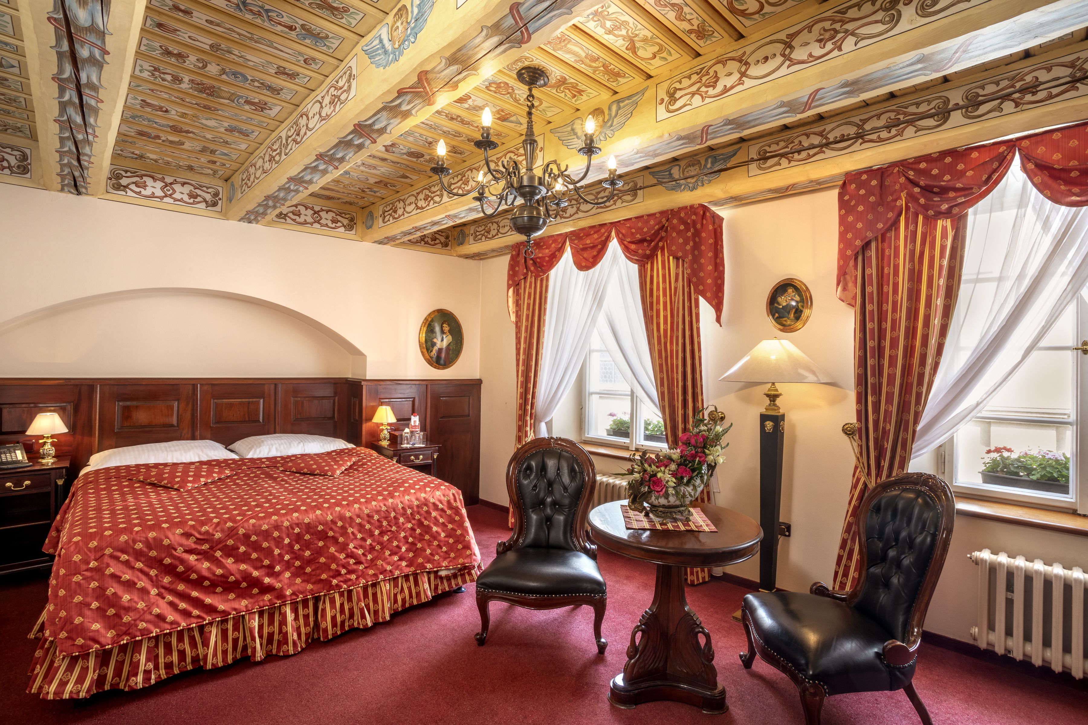 standard room | in-room safe, blackout curtains, iron/ironing board, free wifi