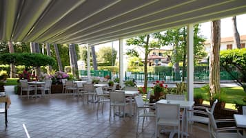 Terrasse/gårdhave