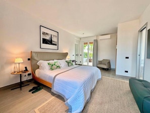 1 quarto, lençóis italianos Frette, frigobar, cofres nos quartos