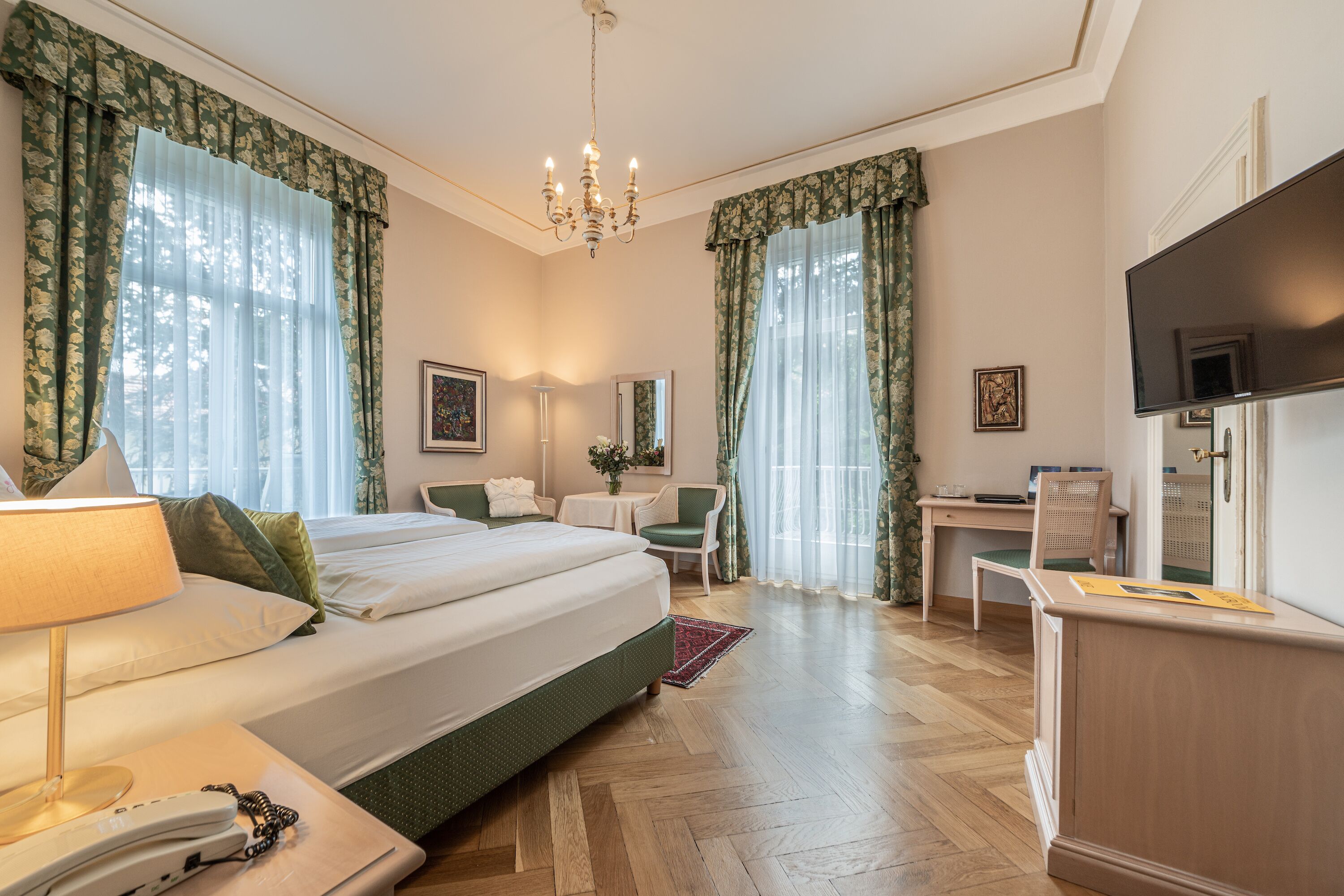 1 bedroom, minibar, in-room safe, desk