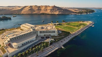 Standard King Partial Nile View (Elephantine Wing) | 1 bedroom, premium bedding, Select Comfort beds, minibar