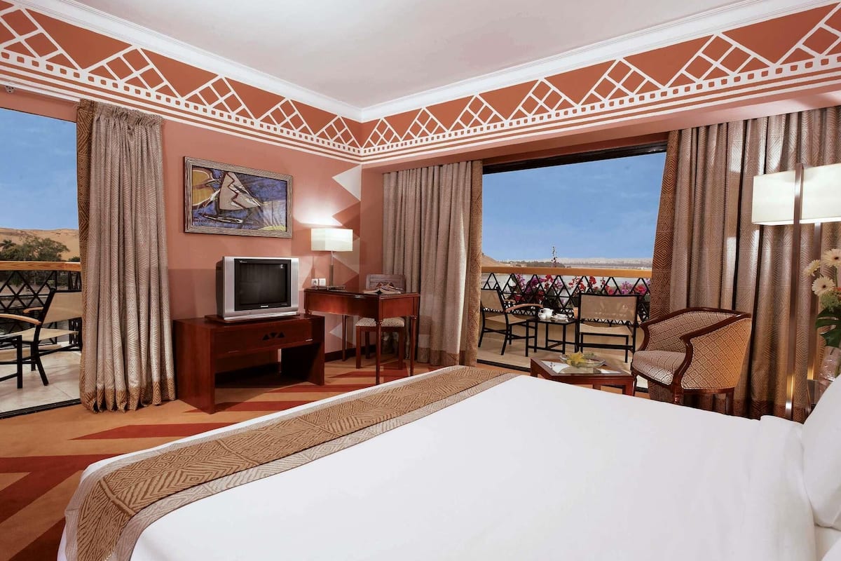 Superior Room, 1 King Bed (Nile View) | Premium bedding, Select Comfort beds, minibar, in-room safe