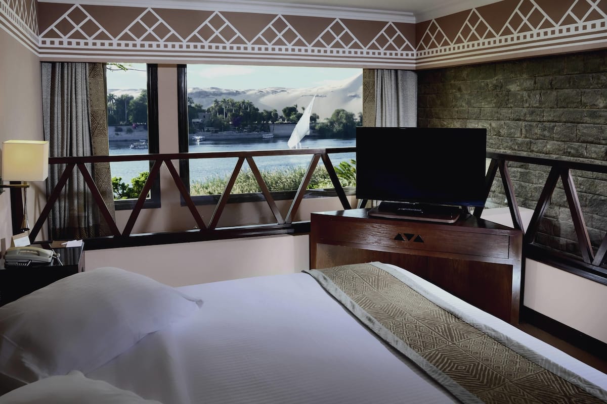 Suite, 1 cama King size (Nile View) | Ropa de cama de alta calidad, camas Select Comfort y minibar