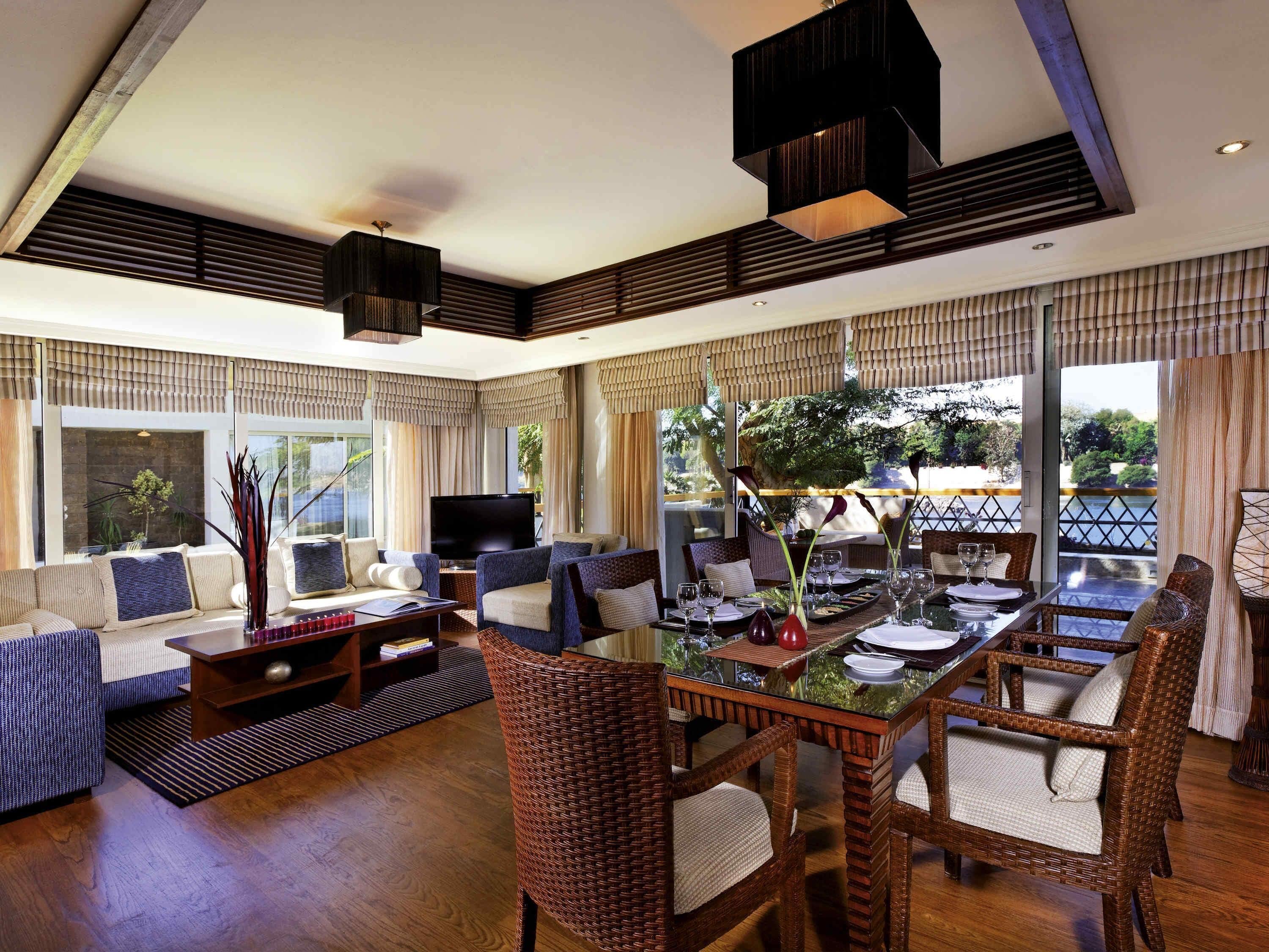 皇家别墅 | 高档床上用品、Select Comfort 床、迷你吧、客房内保险箱