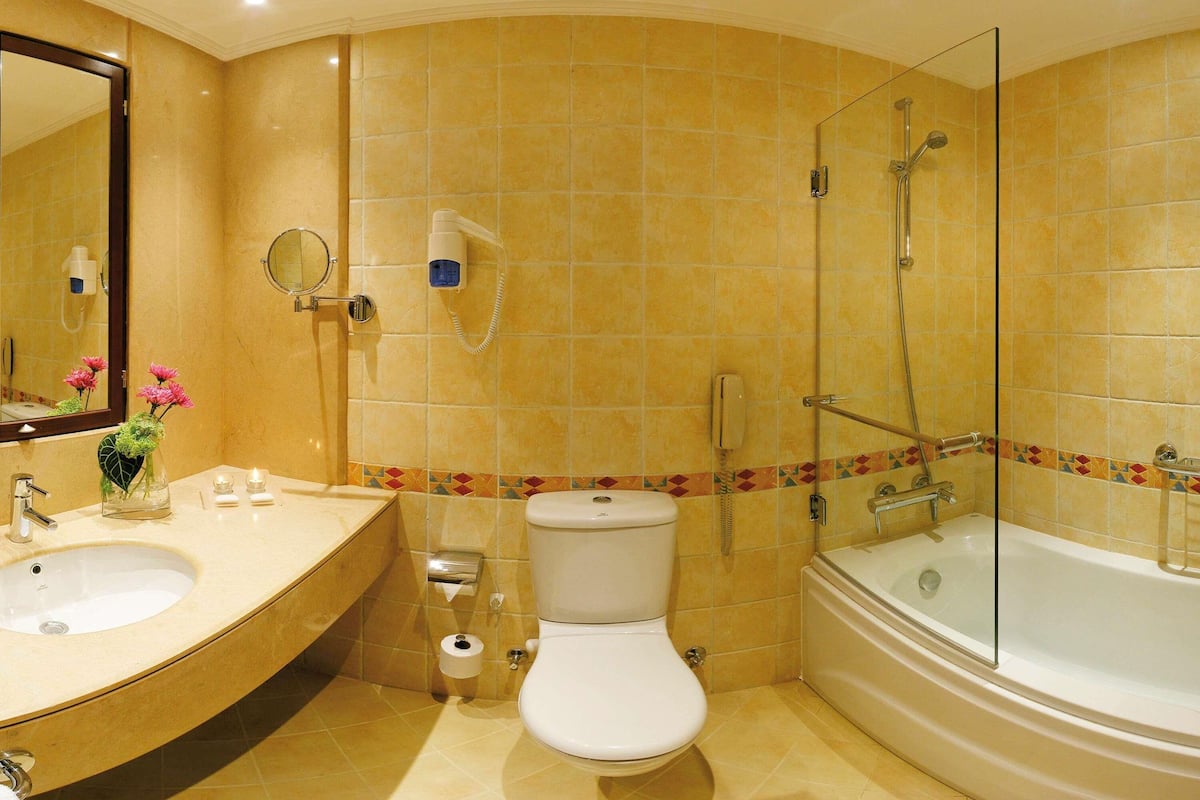 1 bedroom, premium bedding, Select Comfort beds, minibar