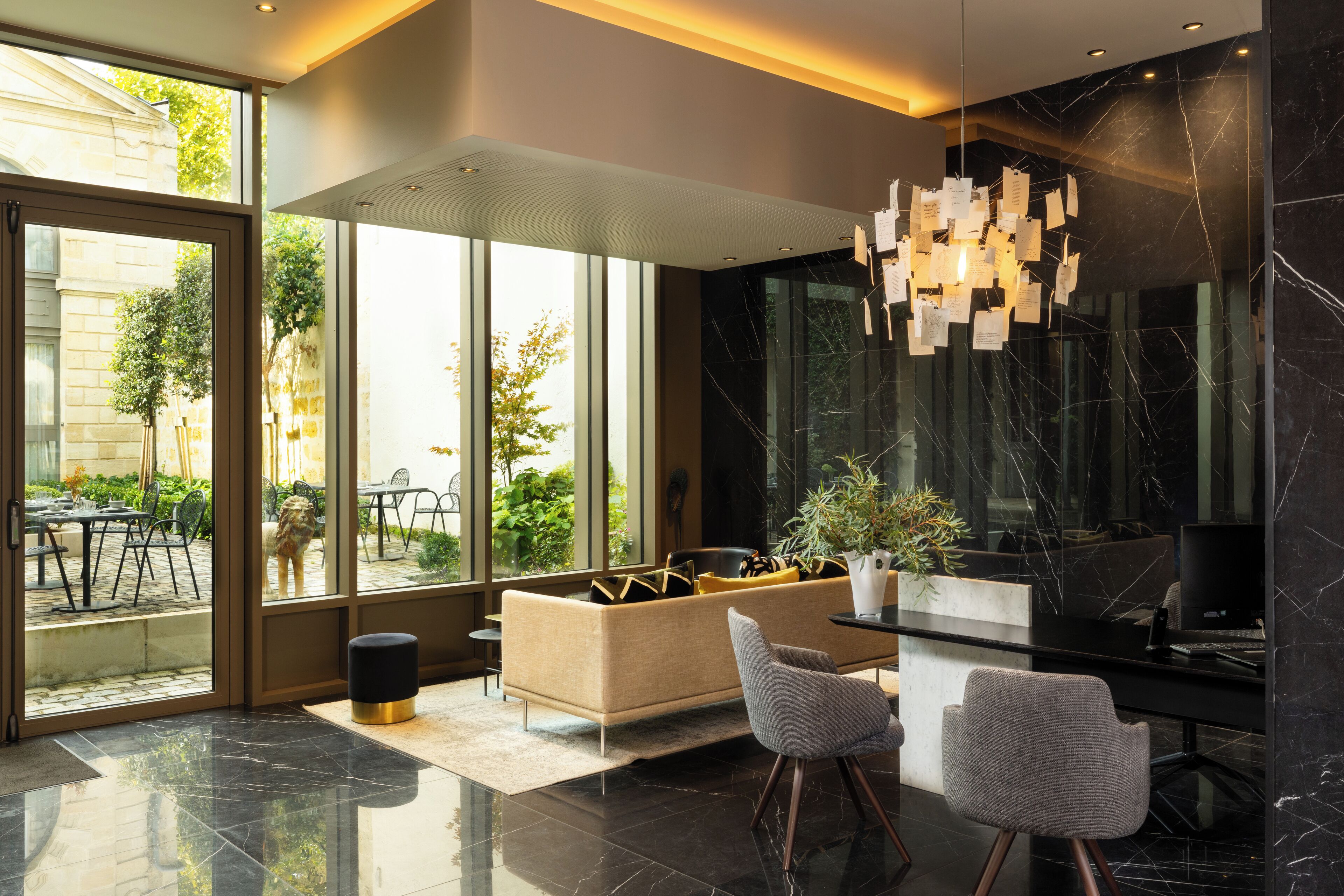 Sala de estar en el lobby