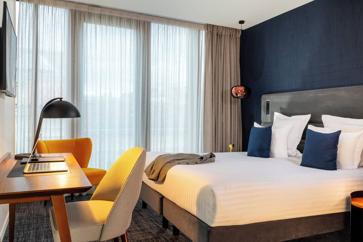 Deluxe Double Room (A) | Frette Italian sheets, premium bedding, pillowtop beds, minibar