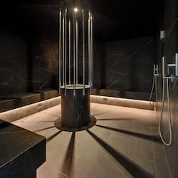 Sauna, hot tub, Turkish bath/hammam, body treatments, mud baths