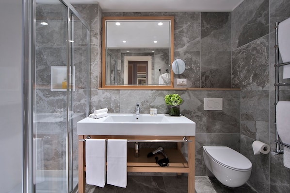 Shower, free toiletries, hair dryer, bathrobes