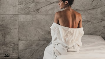 Badstue, boblebad, tyrkisk bad/hamam, kroppsbehandlinger og gytjebad