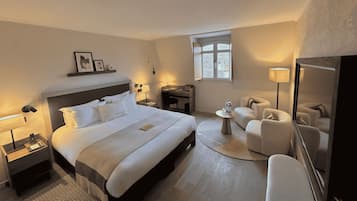 CÚdre Signature | Literie de qualité supérieure, minibar, coffres-forts dans les chambres