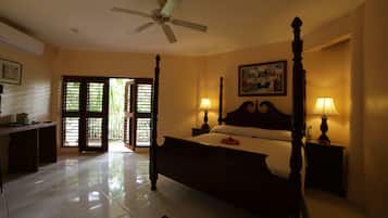 Chambre Deluxe, vue jardin | Coffres-forts dans les chambres, lits bébé (gratuits)