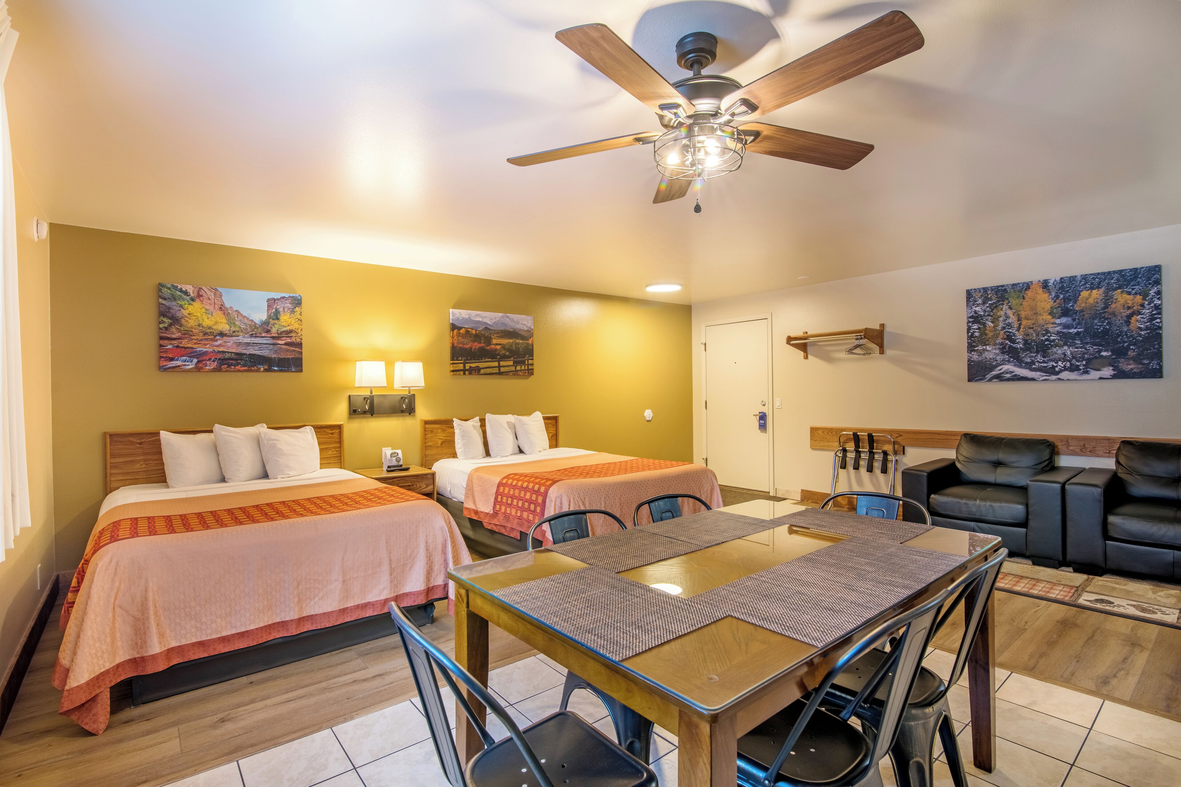 Suite Deluxe, varias camas, cocina | Wifi gratis, ropa de cama, accesible en silla de ruedas