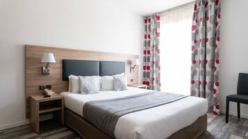 In-room safe, iron/ironing board, free cribs/infant beds, rollaway beds