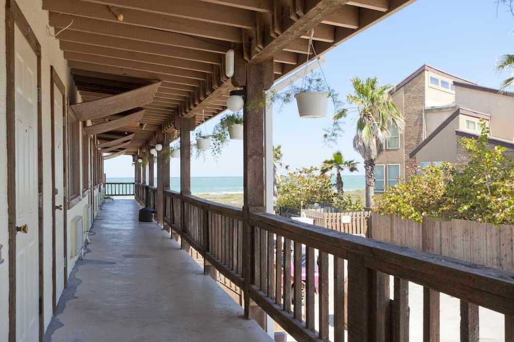 The Palms Resort