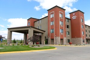 Front of property - Best Western Plus Omaha Airport Inn (Carter Lake)