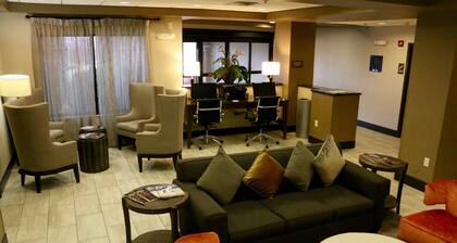 Best Western Plus Omaha Airport Inn