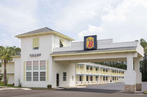 Super 8 By Wyndham Kingsland I-95/Naval Base Area