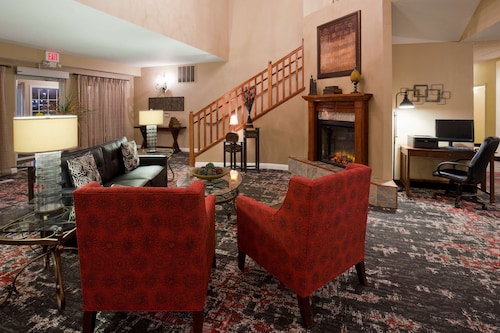 GrandStay Residential Suites - Eau Claire
