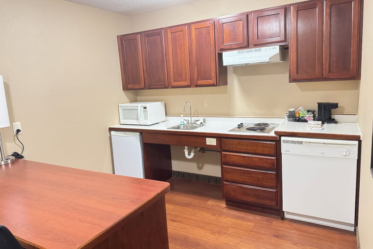 Suite, 2 Bedroom, Accessible, Non Smoking | Private kitchen | Fridge, microwave, stovetop, dishwasher