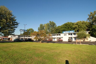 Budget Inn - Syracuse Airport