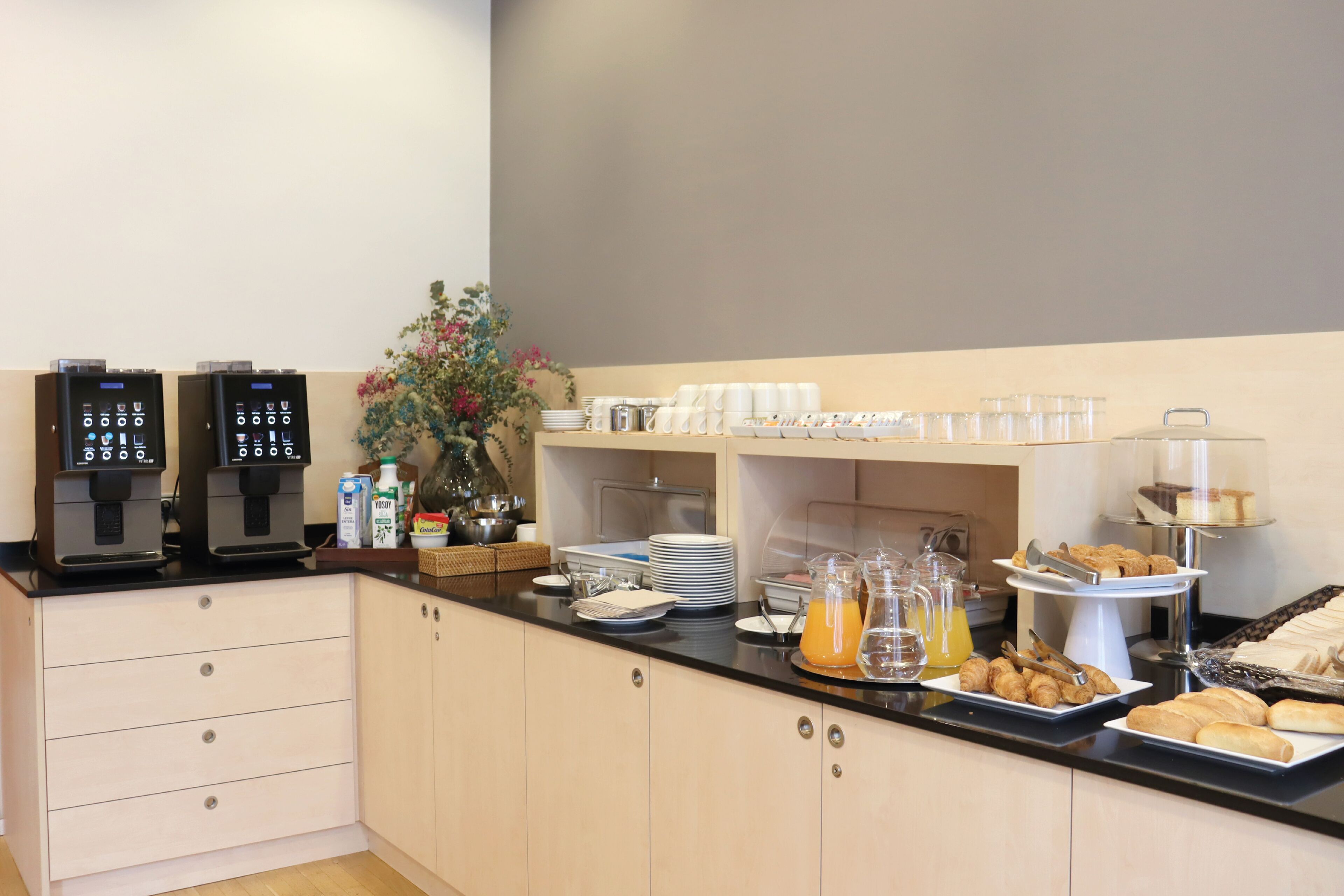 daily buffet breakfast (eur 14 per person)
