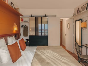 Comfort Room, Balcony, Sea View