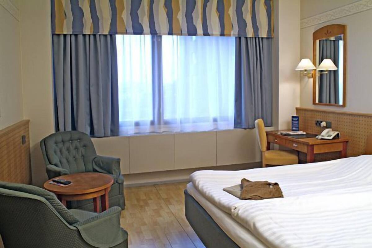 Standard-Doppel- oder -Zweibettzimmer | Wohnbereich